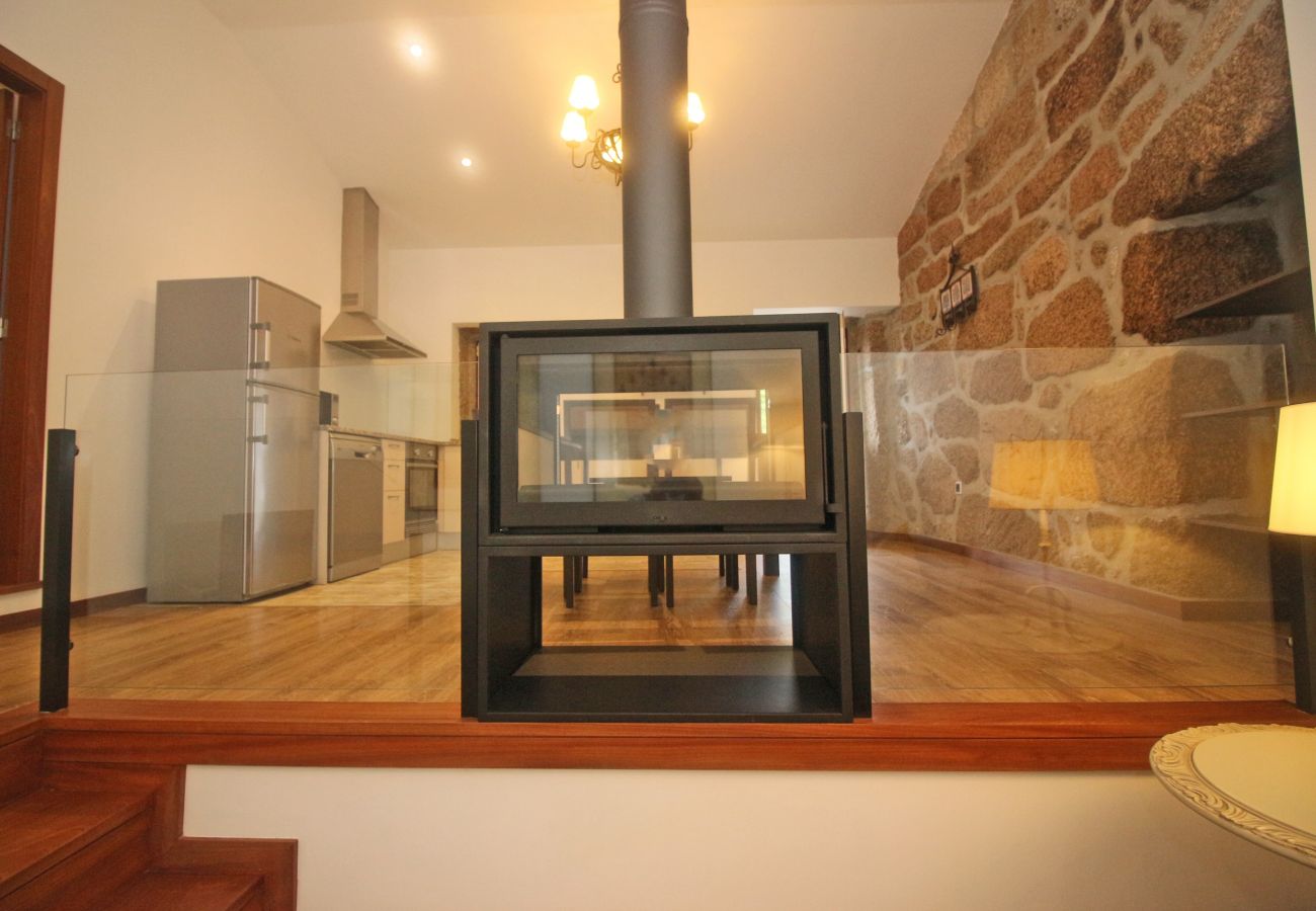 Cottage in Gerês - rural house in Geres for 4 people with fireplace