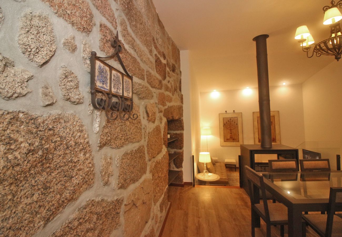 Cottage in Gerês - rural house in Geres for 4 people with fireplace