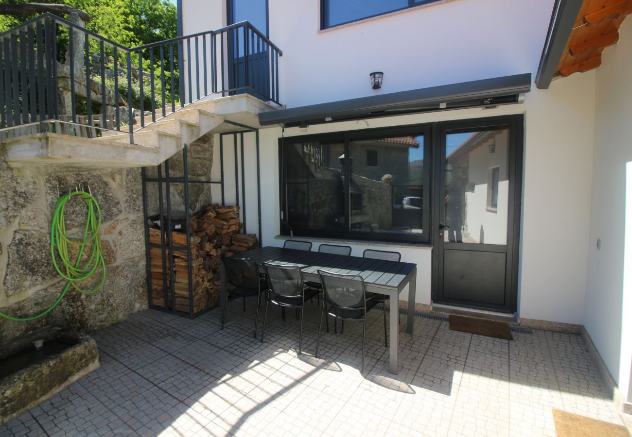 Cottage in Gerês - Rural house for 4 people