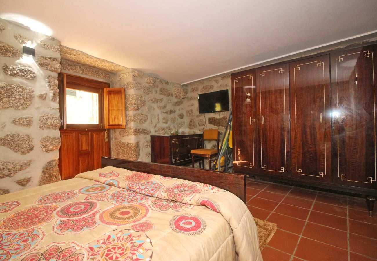 Cottage in Terras de Bouro - Rural house with swimming pool