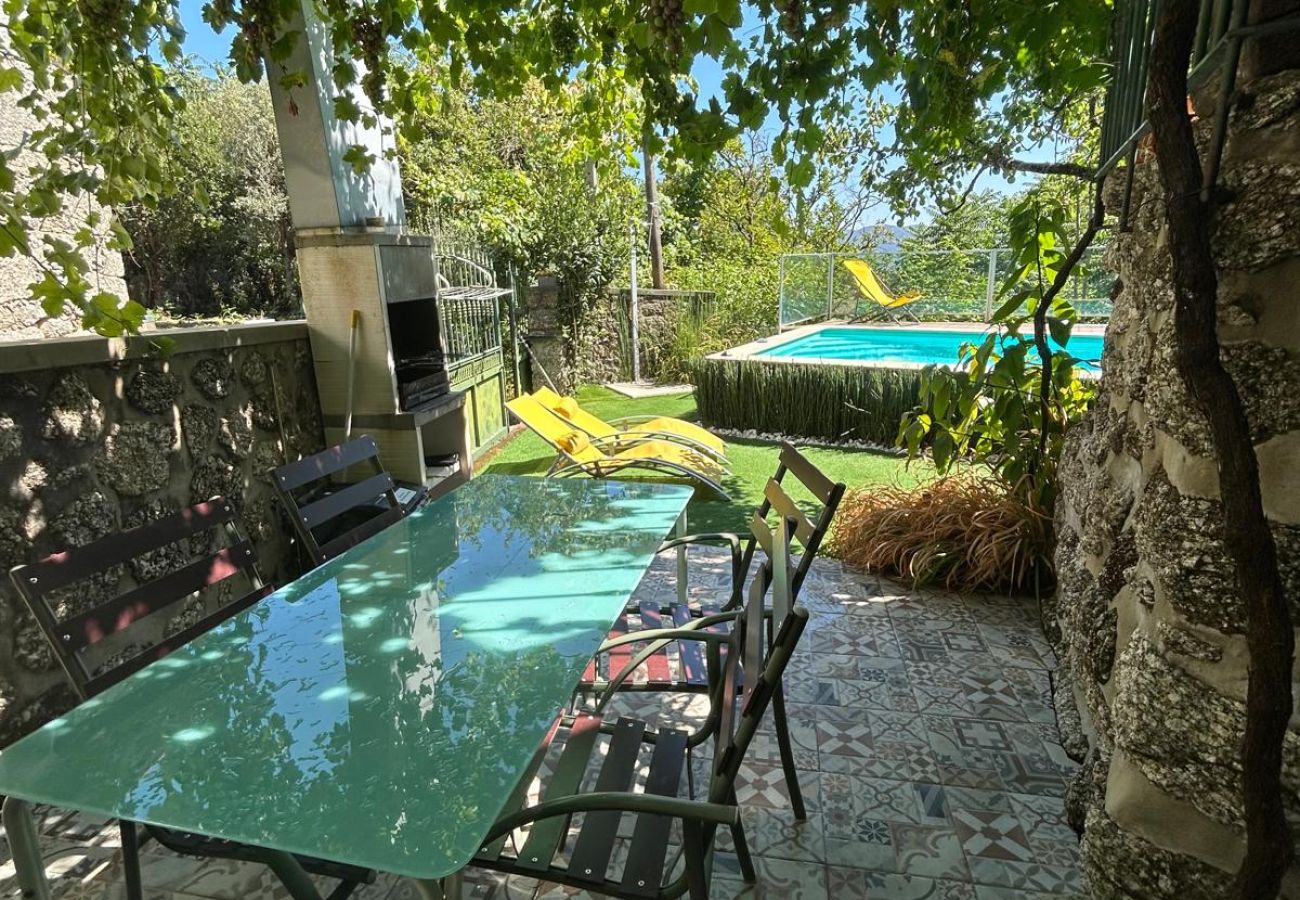 Cottage in Terras de Bouro - Rural house with swimming pool