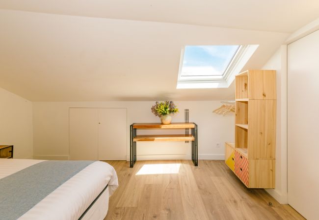 Rent by room in Lisboa - A2 C MOZART MUSIC GUEST HOUSE Rent by room in Lisboa - A2 C MOZART MUSIC GUEST HOUSE