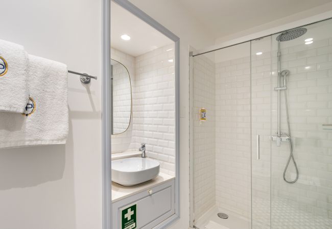 Studio in Braga - LP Heritage 1.03 Gallaecia Studio in Braga - LP Heritage 1.03 Gallaecia