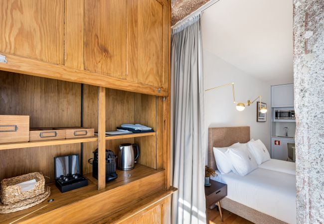 Studio in Braga - LP Heritage 1.03 Gallaecia Studio in Braga - LP Heritage 1.03 Gallaecia