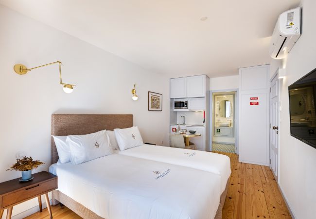 Studio in Braga - LP Heritage 1.03 Gallaecia Studio in Braga - LP Heritage 1.03 Gallaecia