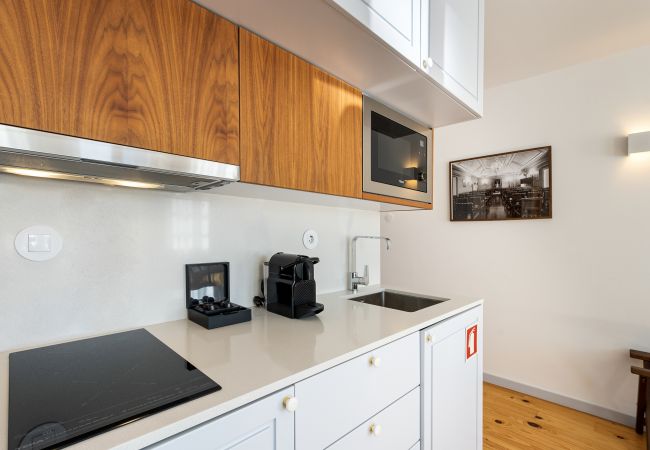 Studio in Braga - LP Heritage 3.04 Nobre Studio in Braga - LP Heritage 3.04 Nobre