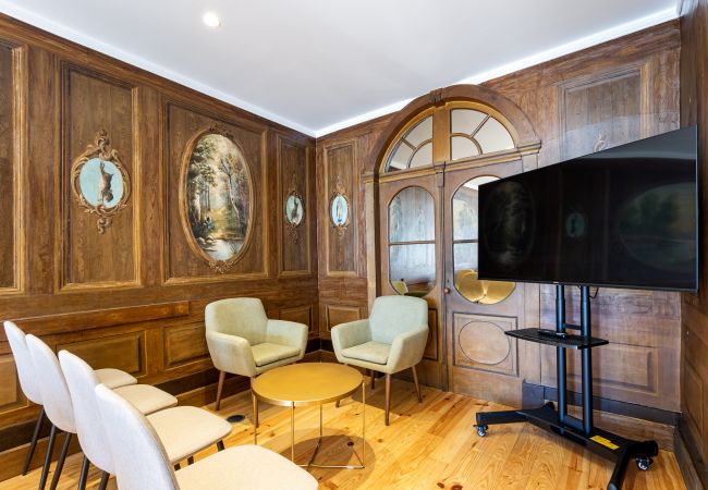 Studio in Braga - LP Heritage 3.04 Nobre Studio in Braga - LP Heritage 3.04 Nobre