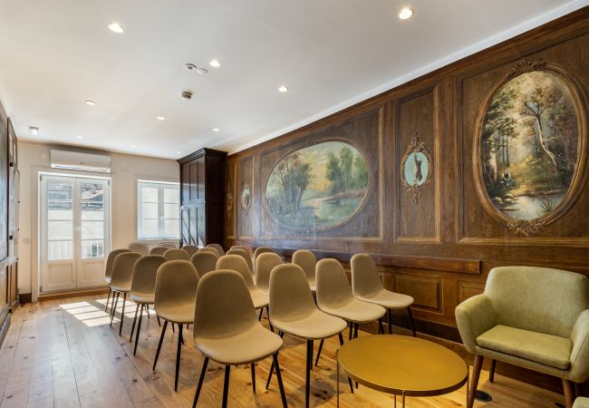 Studio in Braga - LP Heritage 3.04 Nobre Studio in Braga - LP Heritage 3.04 Nobre