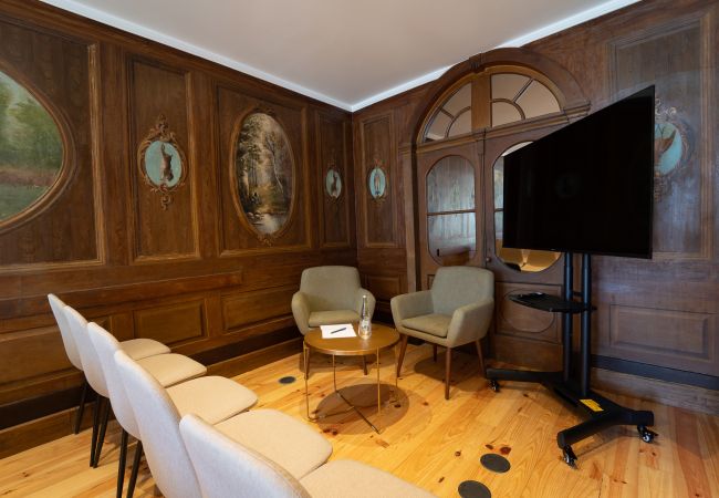 Studio in Braga - LP Heritage 2.02 Episcopal Studio in Braga - LP Heritage 2.02 Episcopal