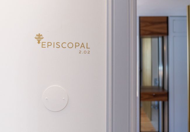 Studio in Braga - LP Heritage 2.02 Episcopal Studio in Braga - LP Heritage 2.02 Episcopal