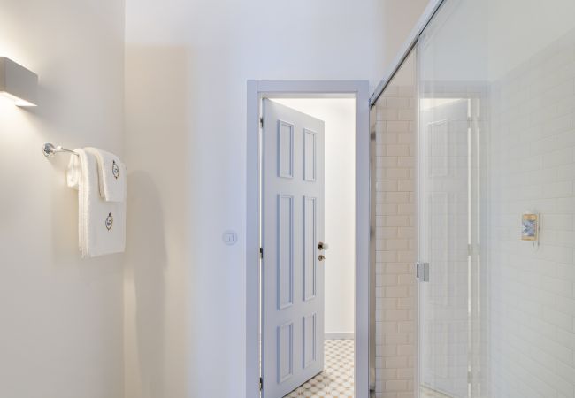 Studio in Braga - LP Heritage 4.02 Muralha Studio in Braga - LP Heritage 4.02 Muralha