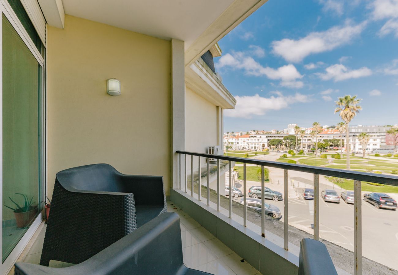 Studio in Estoril - ESTORIL BEACHFRONT - BALCONY STUDIO 18