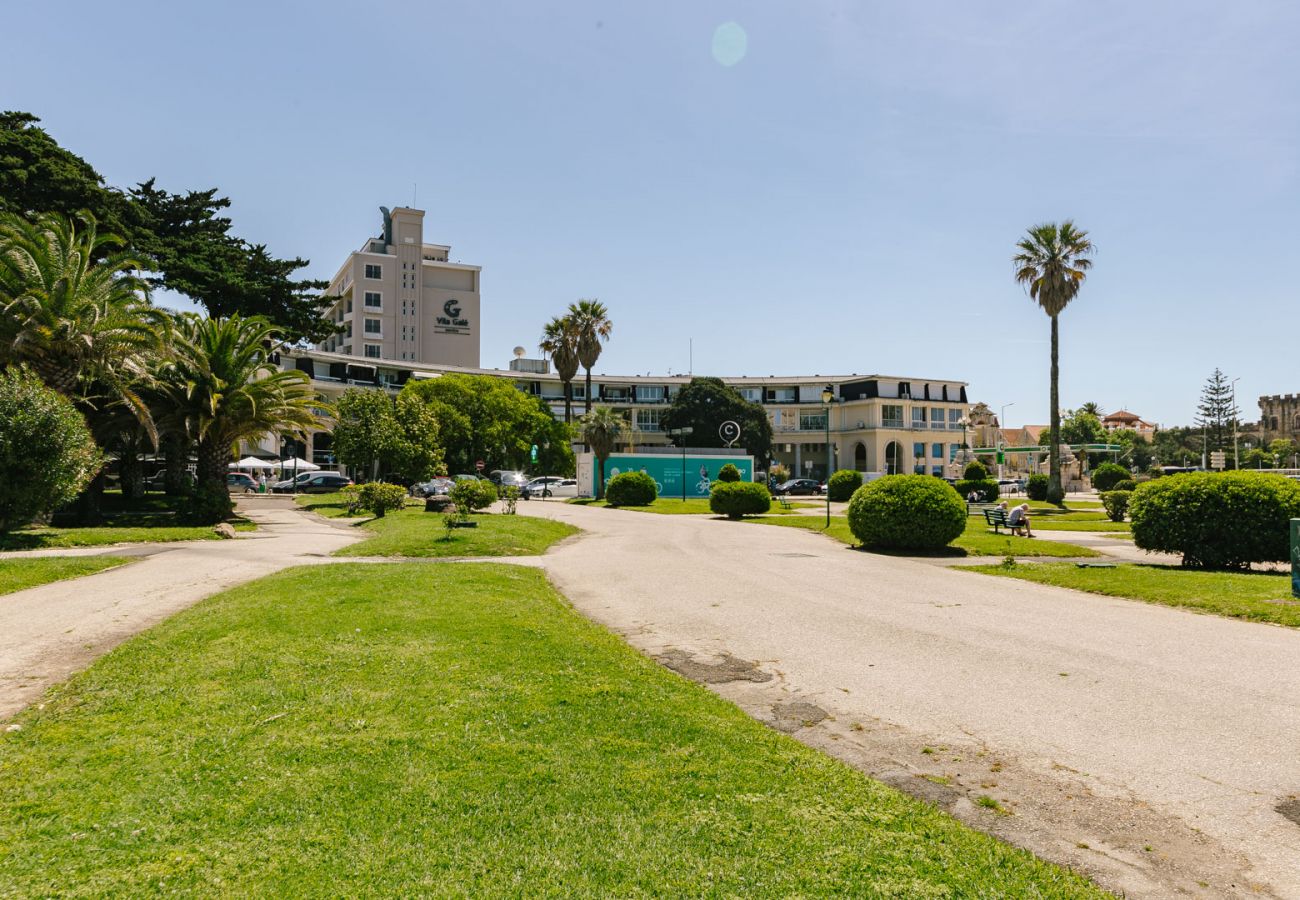 Studio in Estoril - ESTORIL BEACHFRONT - BALCONY STUDIO 18