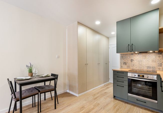 Studio in Braga - Liberdade 546 Apartments B Studio in Braga - Liberdade 546 Apartments B