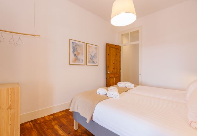 Apartment in Lisboa - L4.4- CASTLE VIEW FAMILY & FRIENDS BAIRRO ALTO Apartment in Lisboa - L4.4- CASTLE VIEW FAMILY & FRIENDS BAIRRO ALTO