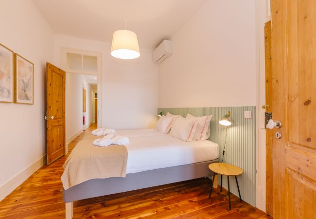 Apartment in Lisboa - L4.4- CASTLE VIEW FAMILY & FRIENDS BAIRRO ALTO Apartment in Lisboa - L4.4- CASTLE VIEW FAMILY & FRIENDS BAIRRO ALTO