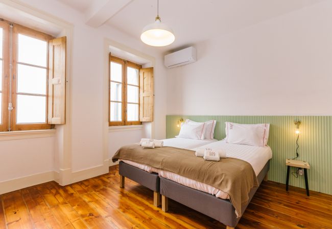 Apartment in Lisboa - L4.4- CASTLE VIEW FAMILY & FRIENDS BAIRRO ALTO Apartment in Lisboa - L4.4- CASTLE VIEW FAMILY & FRIENDS BAIRRO ALTO