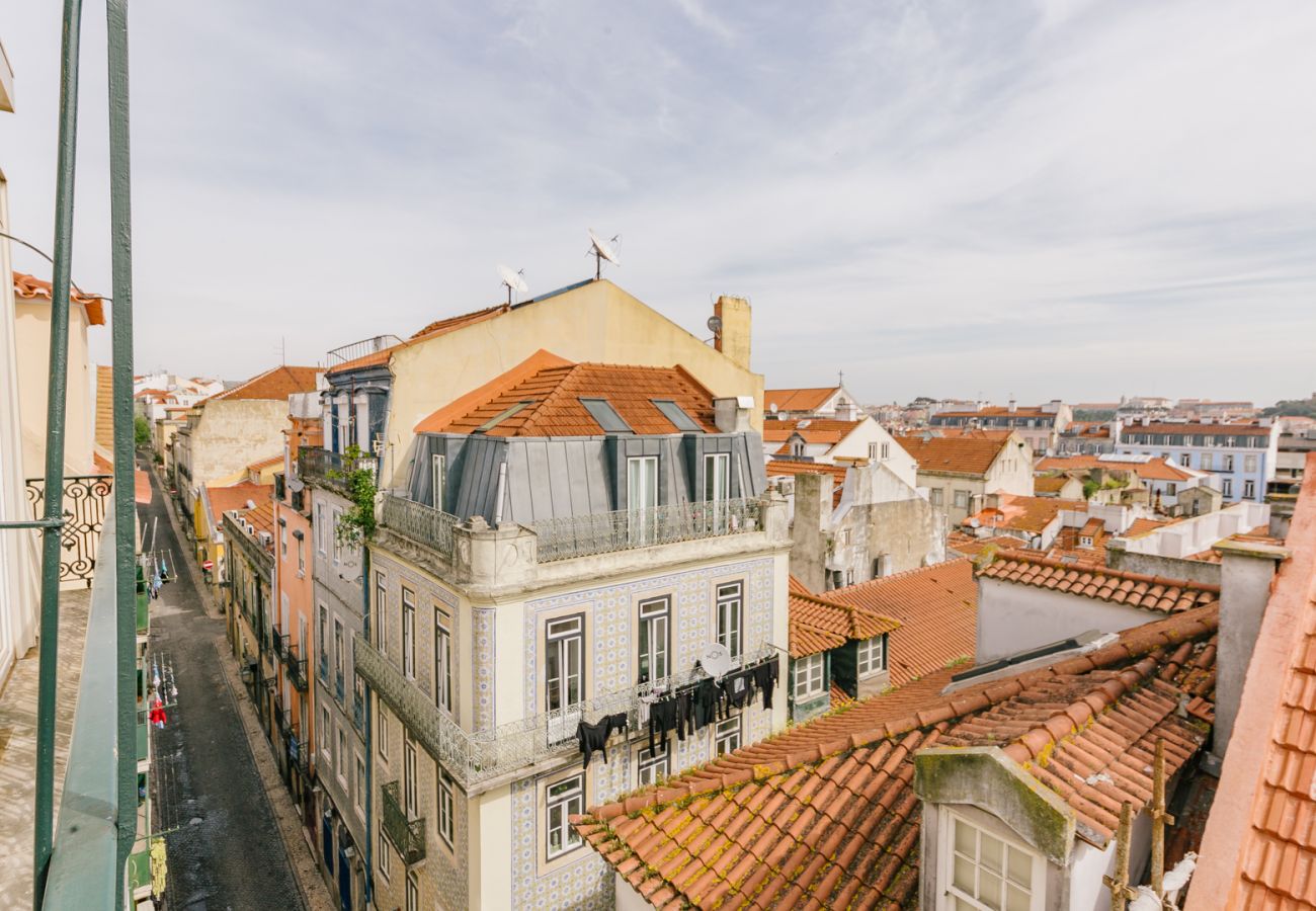 Apartment in Lisbon - NEW! RENT4REST CASTLE VIEW FAMILY & FRIENDS BAIRRO ALTO