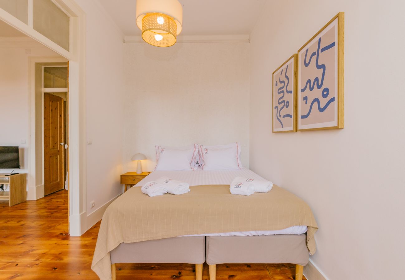 Apartment in Lisbon - NEW! RENT4REST CASTLE VIEW FAMILY & FRIENDS BAIRRO ALTO