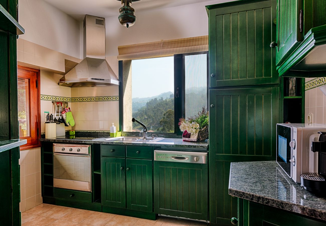 Villa en Gerês - Casa con piscina privada y fantásticas vistas de Gerês 