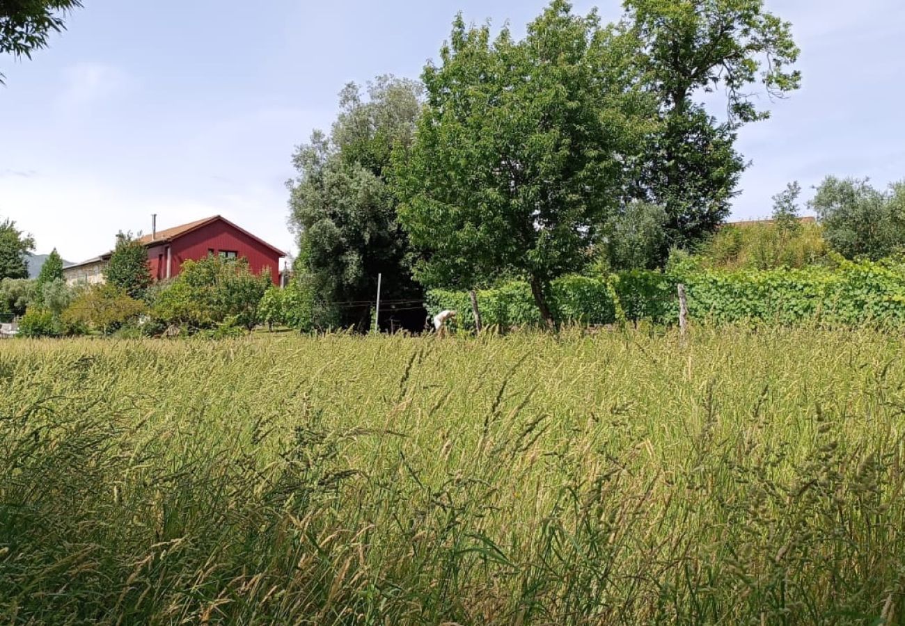 Casa rural en Terras de Bouro - Villa con piscina privada cerca de Gerês