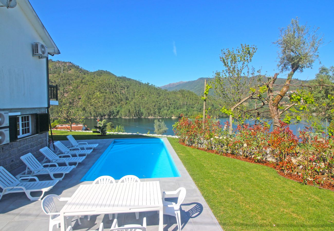 Casa en Gerês - Casa con fantásticas vistas de la Serra do Gerês