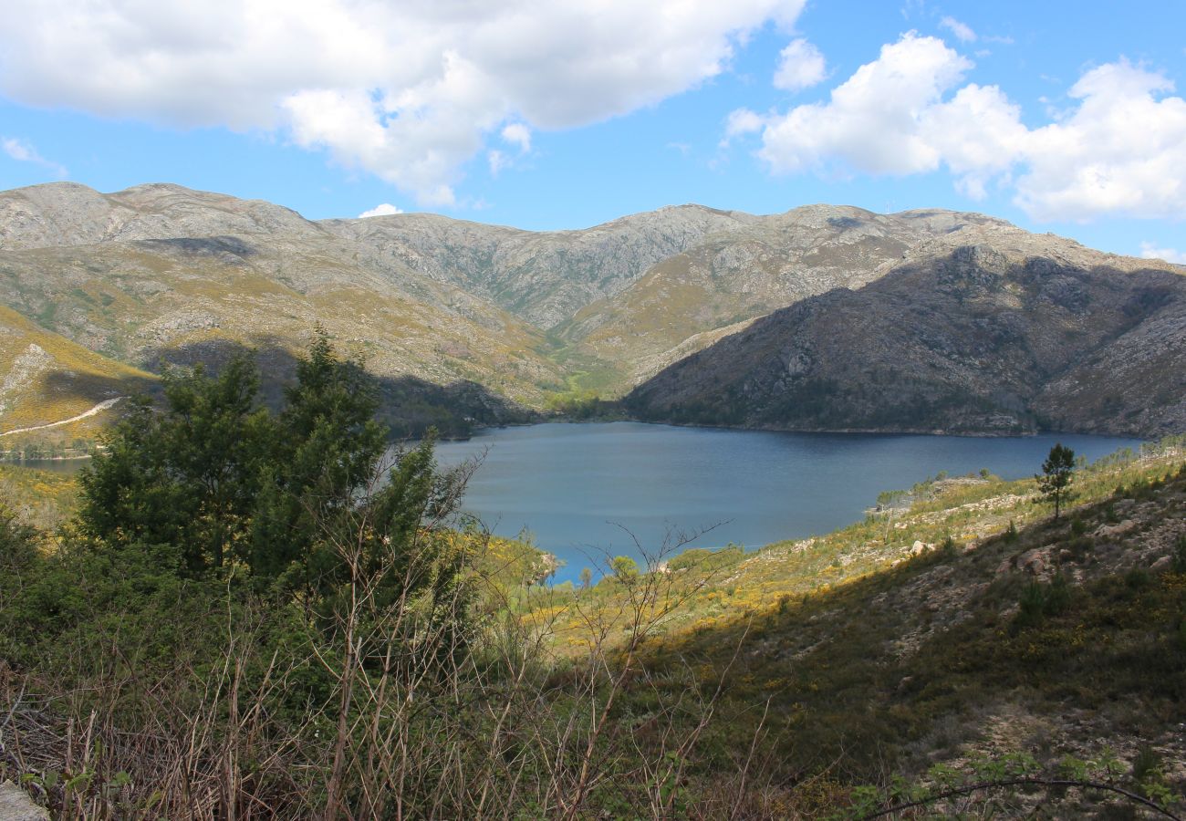 Casa en Campo do Gerês - Casa de vacaciones en pueblo rural en Geres