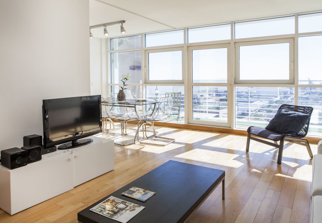 Apartamento en Lisboa ciudad - RENT4REST LISBON PARQUE DAS NAÇÕES 17TH FLOOR RIVER VIEW