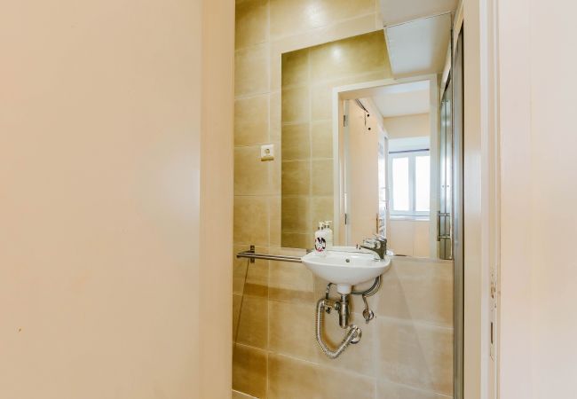 Estudio en Lisboa - L1.1 - LISBON DOWNTOWN TINY STUDIO 1 Estudio en Lisboa - L1.1 - LISBON DOWNTOWN TINY STUDIO 1