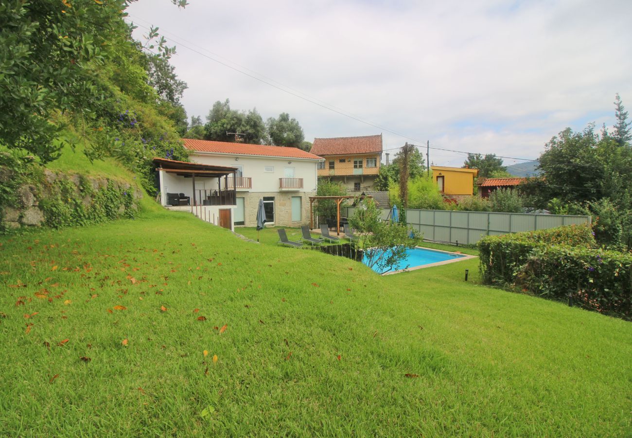 Villa en Gerês - Casa da Pontelha