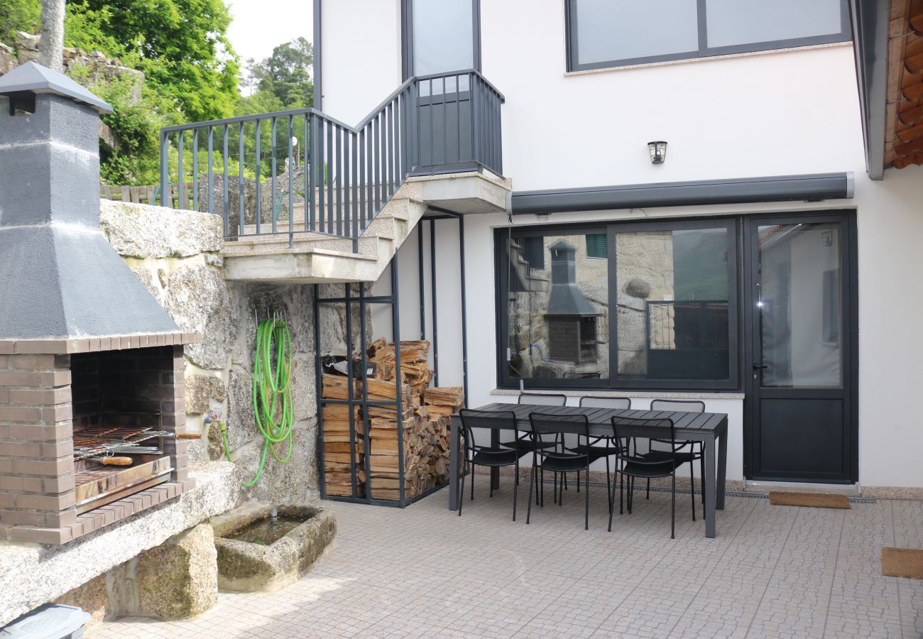 Casa en Gerês - Casa do Mestre Apart. 1