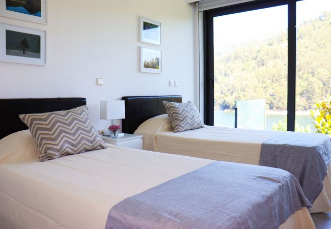 Apartamento en Gerês - Apartamento Javali - Casas Barca do Rio - Gerês Apartamento en Gerês - Apartamento Javali - Casas Barca do Rio - Gerês