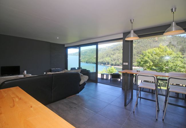 Apartamento en Gerês - Apartamento Lobo - Casas Barca do Rio - Gerês Apartamento en Gerês - Apartamento Lobo - Casas Barca do Rio - Gerês