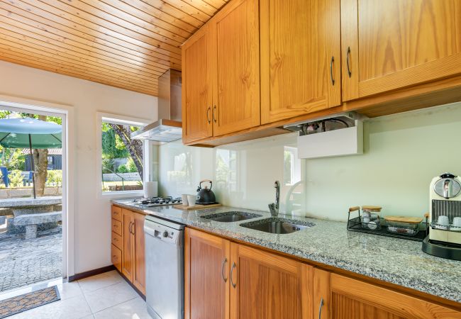 Chalet en Gerês - Chalé da Caniçada Chalet en Gerês - Chalé da Caniçada