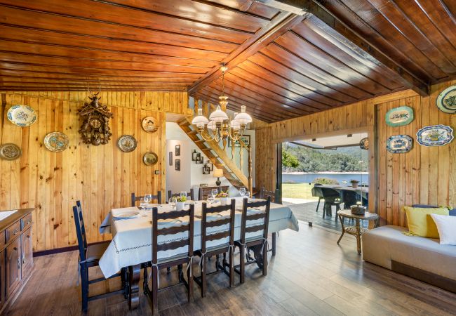 Chalet en Gerês - Chalé da Caniçada Chalet en Gerês - Chalé da Caniçada