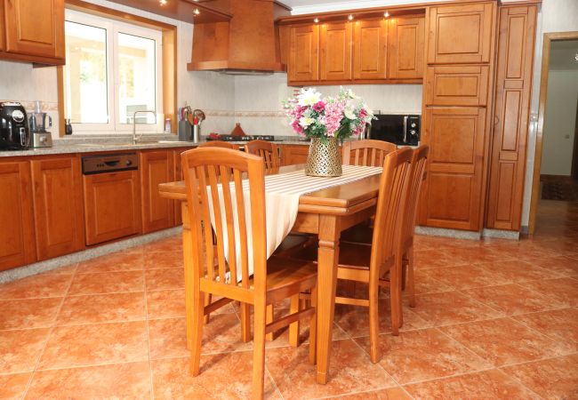 Casa en Gerês - Casa Panorâmica Gerês T4 Casa en Gerês - Casa Panorâmica Gerês T4