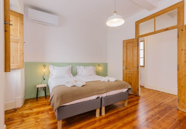 Apartamento en Lisboa - L4.4- CASTLE VIEW FAMILY & FRIENDS BAIRRO ALTO Apartamento en Lisboa - L4.4- CASTLE VIEW FAMILY & FRIENDS BAIRRO ALTO