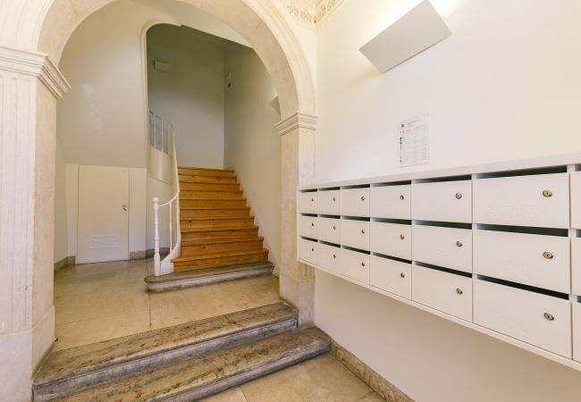 Apartamento en Lisboa - L8 Graca 2Bdr Pool Castle View & Park Apartamento en Lisboa - L8 Graca 2Bdr Pool Castle View & Park