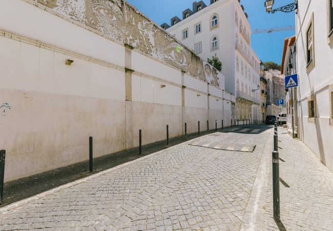 Apartamento en Lisboa - L8 Graca 2Bdr Pool Castle View & Park Apartamento en Lisboa - L8 Graca 2Bdr Pool Castle View & Park