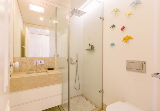 Apartamento en Lisboa - L8 Graca 2Bdr Pool Castle View & Park Apartamento en Lisboa - L8 Graca 2Bdr Pool Castle View & Park
